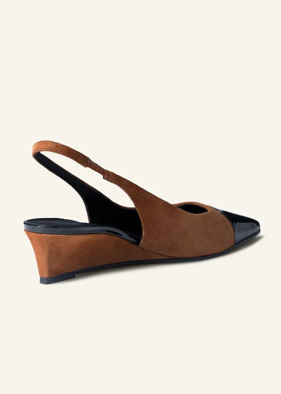 Chisel Toe Wedge Slingback