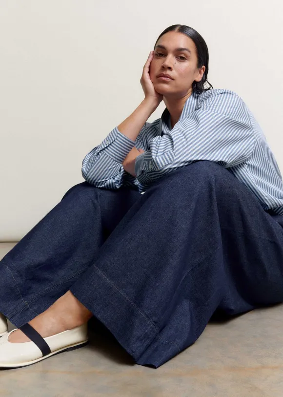 Goes-With-Everything Jean