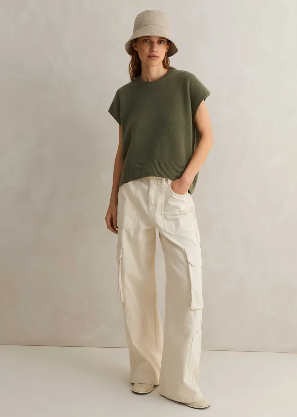 Lofty Cashmere Relaxed Curved Hem Vest