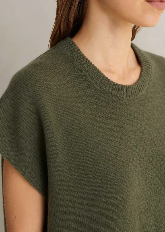 Lofty Cashmere Relaxed Curved Hem Vest
