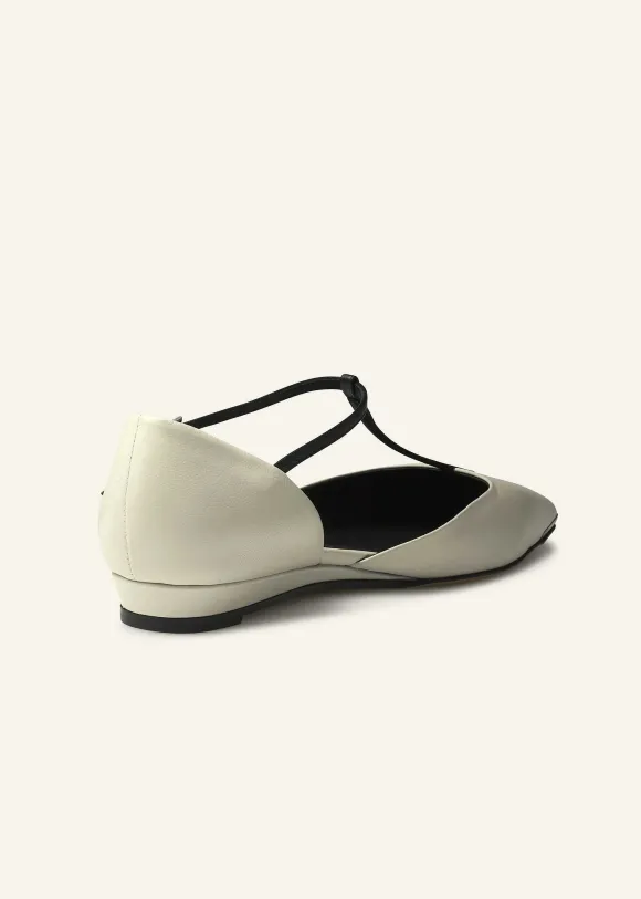 Pointy T-Bar Wedge