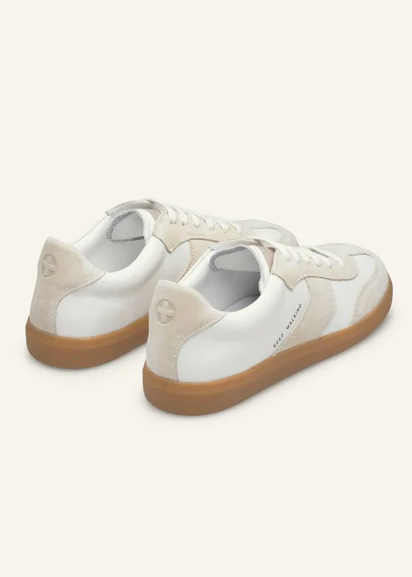 Retro Trainer