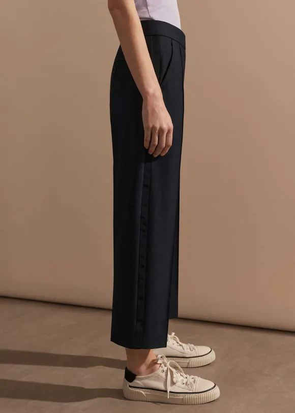 Short Length Slim Crop Forever Trouser
