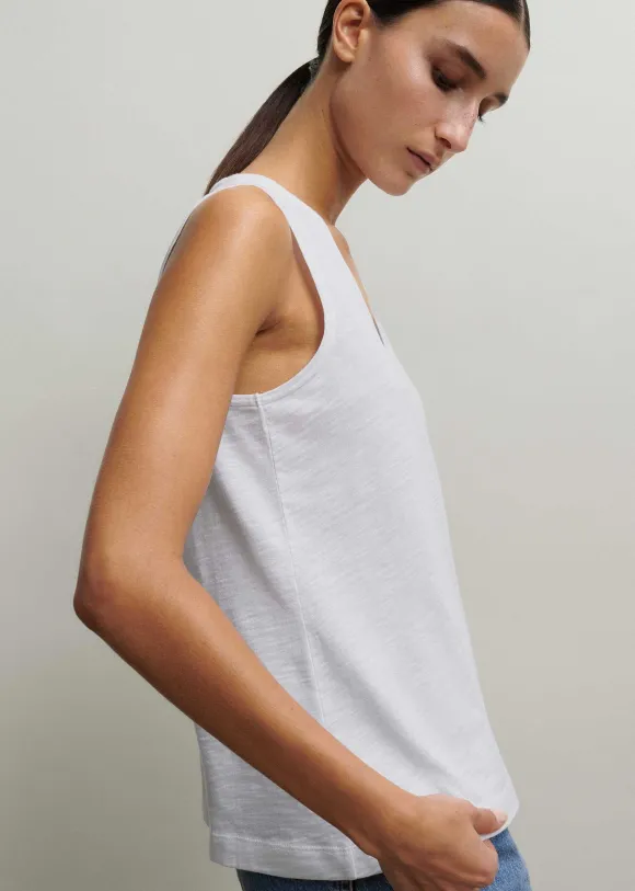 Slub V-Neck Swing Vest
