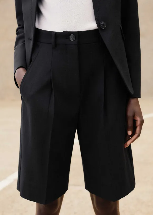 Textured Tailored Short Suit