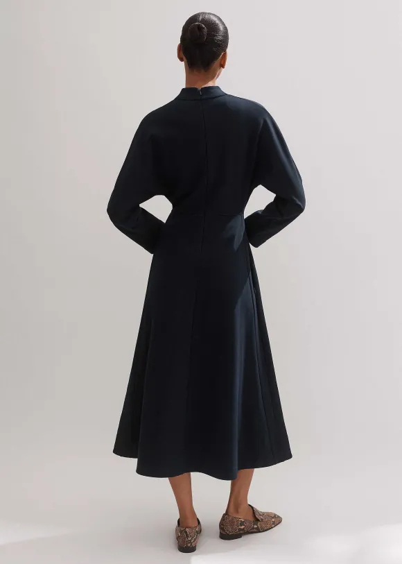 Travel Tailoring Fit And Flare Midi Dress