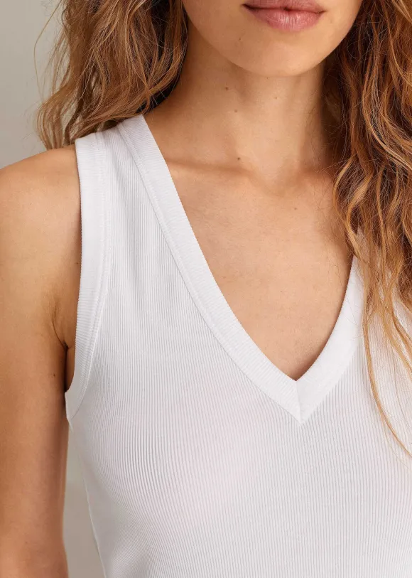 Ultimate V-Neck Vest