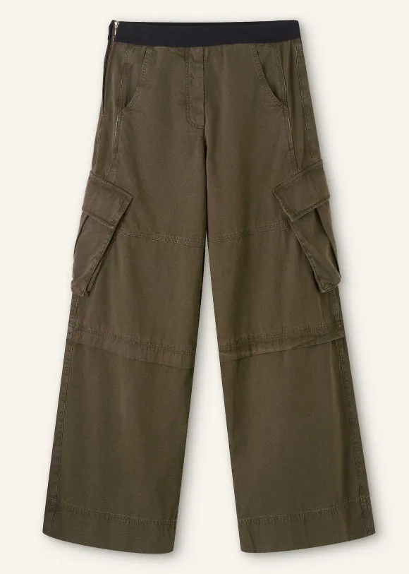 Wide-Leg Cargo Trouser